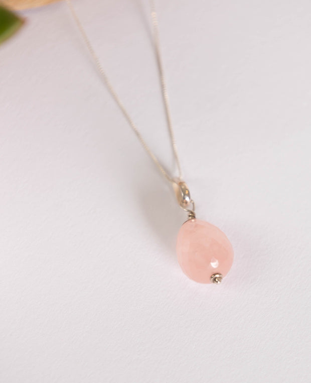 Rose quartzo necklace