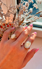 Mother of pearl ring